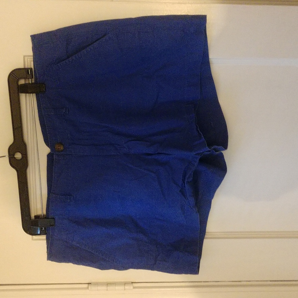 Old Navy blue shorts size 14